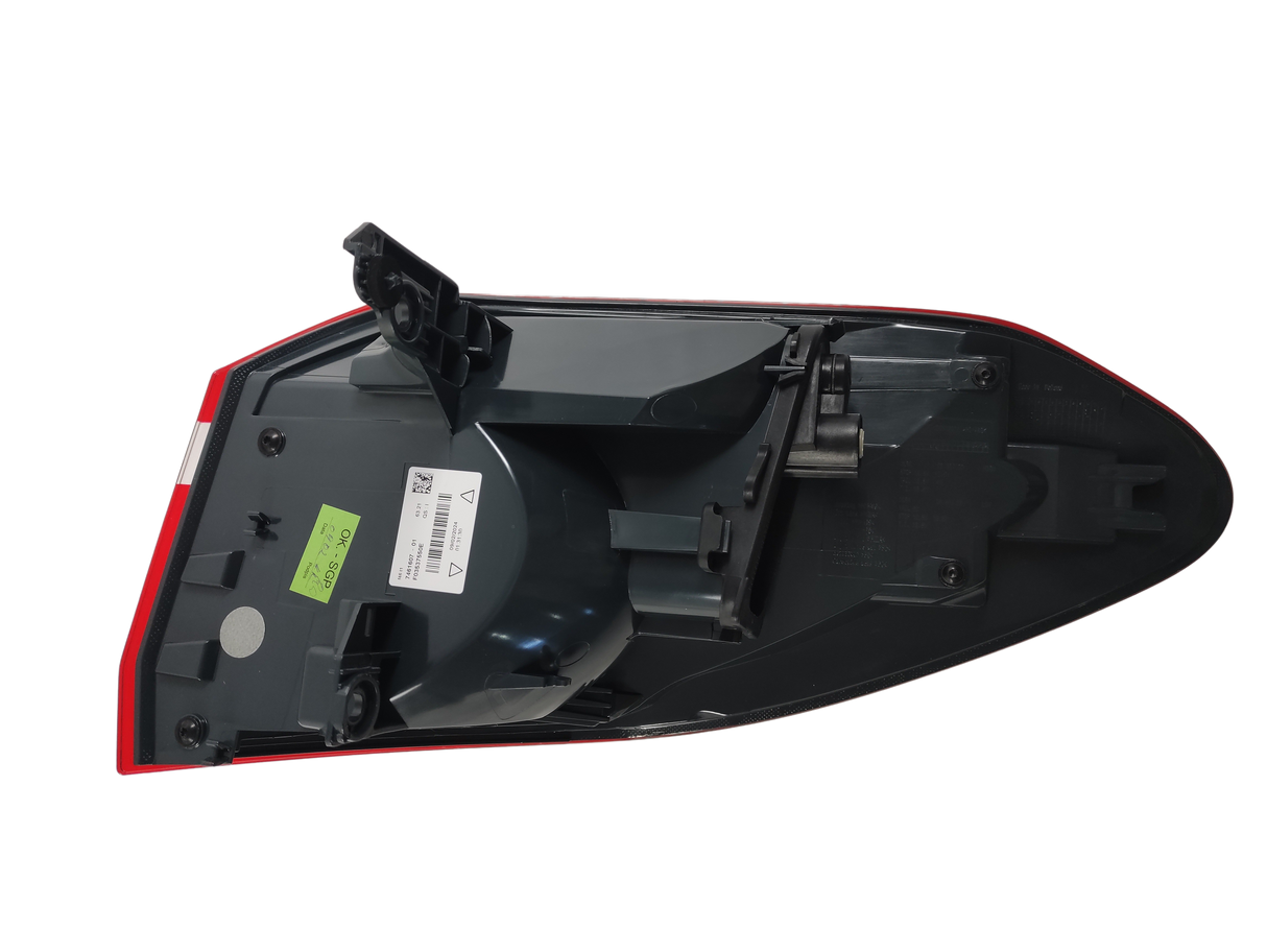 BMW SERIE2 GRAN TOURER Feu arrière extérieur d’origine SX 63217461607 63217491345 63217328153
