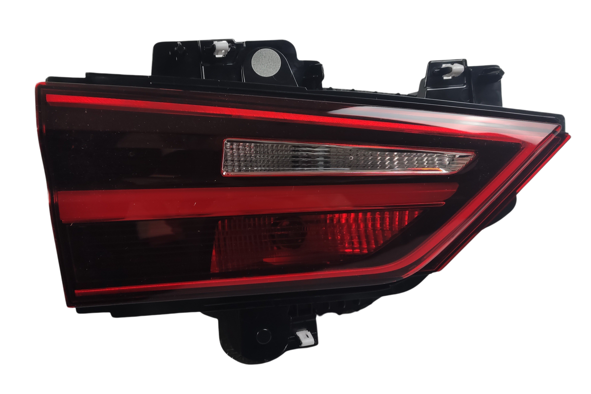 BMW X2 Originale Fanale posteriore interno sinistro 63217420747