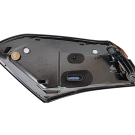 MASERATI GHIBLI M157R Feu arrière intérieur d’origine DX 06701546080